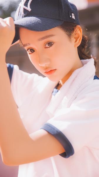 《女员工的滋味》3 在线！究竟隐藏着怎样的秘密？
